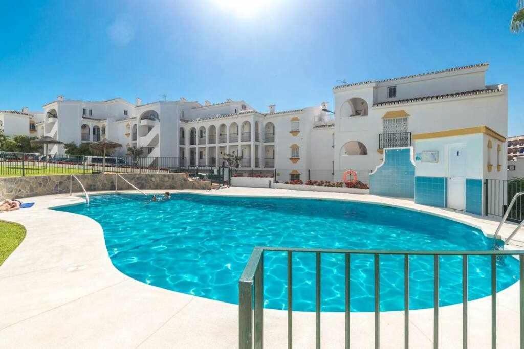 Casablanca 3 Apartamento Con Vistas Al Mar Фуэнхирола Экстерьер фото